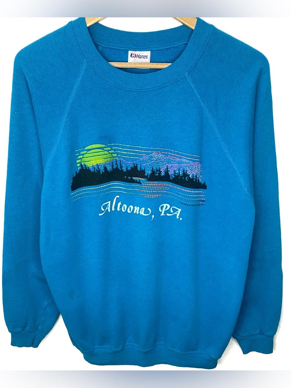 Vintage Altoona PA Aqua Teal Blue Raglan Crewneck Sweatshirt Made In USA Size XL